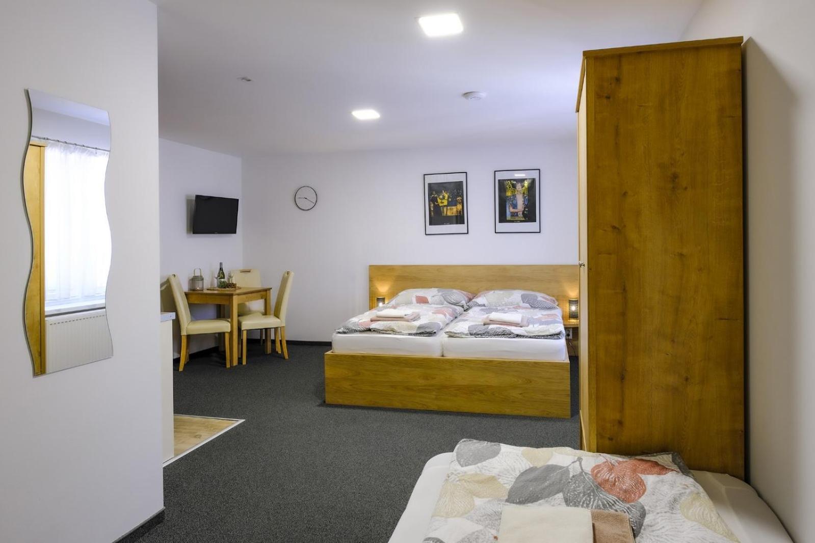 Villa Michaela Besenova Bagian luar foto